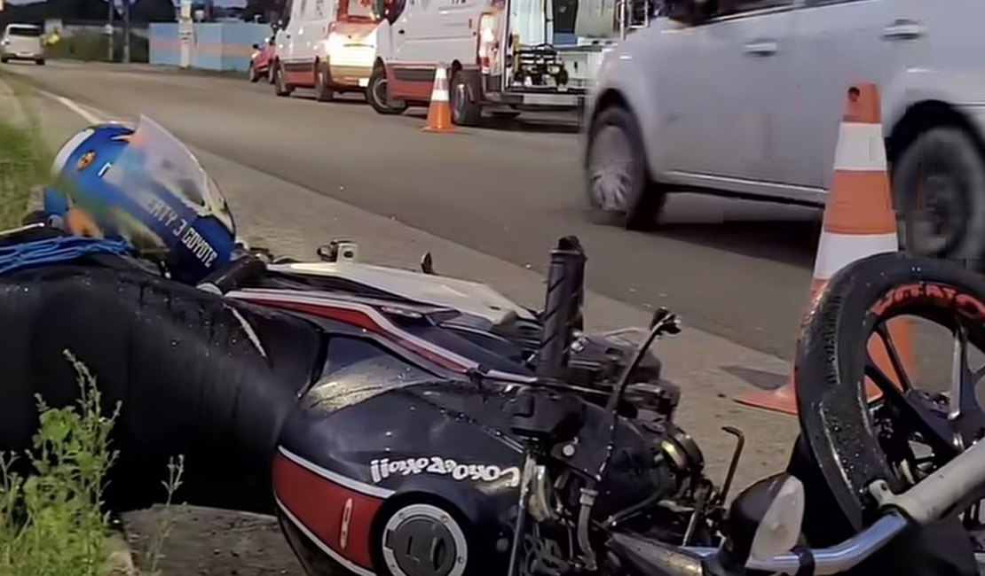Motociclista morre após colidir contra carro parado às margens da AL-110, em Arapiraca