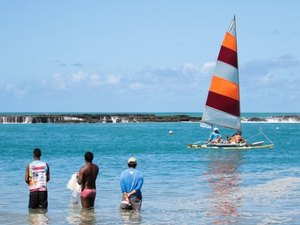 Alagoas se destaca no turismo e fecha 2016 em alta