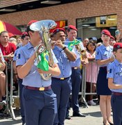 Arapiraca recebe desfile cívico-militar em alusão ao feriado de 7 de Setembro