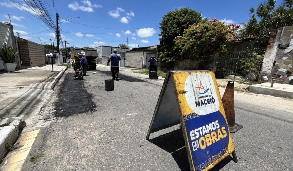 Operação Tapa-Buraco realiza em agosto mais de mil intervenções em Maceió