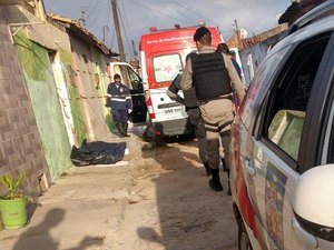 Homem é encontrado morto em calçada no município de Arapiraca