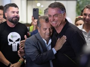 Oposição usa documento para rebater relatório da PF sobre Bolsonaro