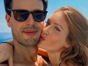 Marina Ruy Barbosa comemora 2 anos de casamento com fotos inéditas e se declara à Xande Negrão