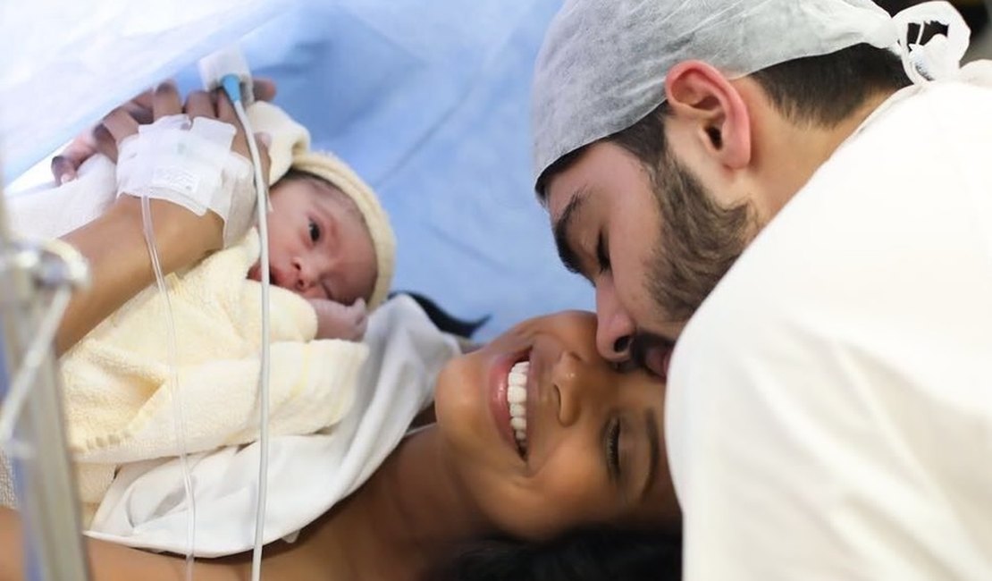 Aline Dias dá à luz seu 1º filho, Bernardo: 'Ele chegou'