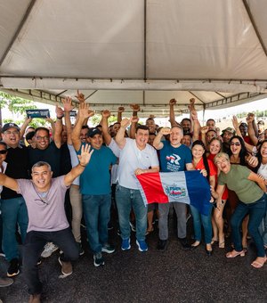Caravana de Renan Filho inicia movimento político e adesão da região metropolitana em Rio Largo