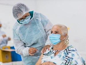 Vacinação: Cerca de 70% das doses que chegaram em Arapiraca já foram aplicadas