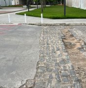 Moradores do Santa Esmeralda cobram providências em relação a buracos na Rua Alan Kardec