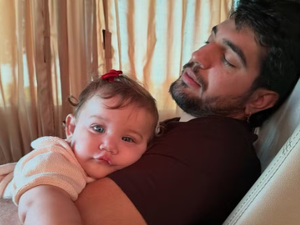 Nattan se emociona ao ouvir filha falar 'papai' pela primeira vez