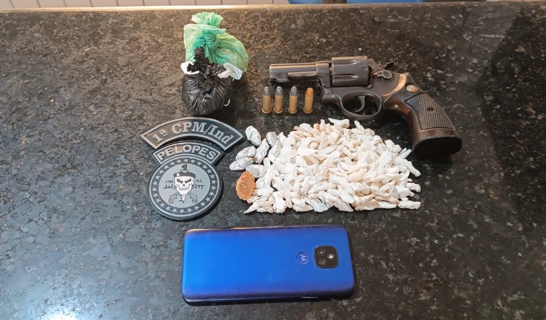 PM apreende 26 armas de fogo e 20 quilos de drogas em uma semana