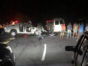 [Vídeo] Van com estudantes de Piranhas sofre acidente em Sergipe