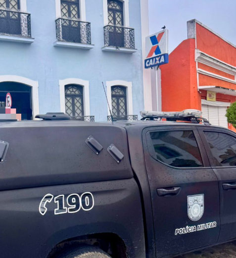 Mulher é presa ao tentar abrir conta com documento falso em Penedo