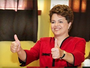 Ministro do TCU dá mais 30 dias para defesa de Dilma sobre contas de 2015