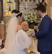 Padre celebra casamento do neto em Porto Alegre: 'quase ninguém tem essa oportunidade', diz avô