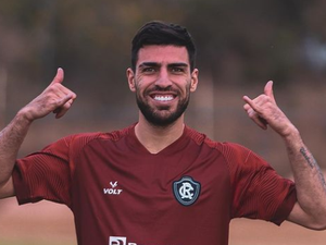 CSA busca contratação de lateral do Remo