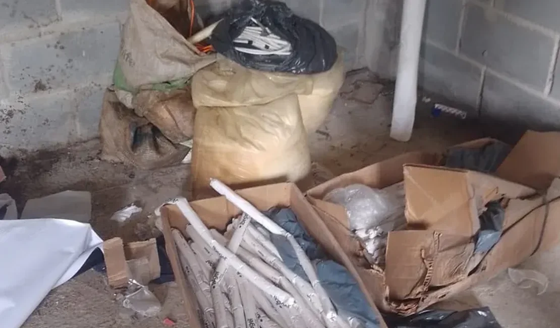 Mais de 109 kg de explosivos são encontrados em antigo prédio empresarial na parte alta