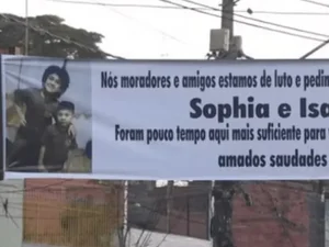 Moradores fazem protesto e pedem justiça por irmãos alagoanos mortos em SP