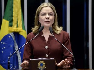 Gleisi Hoffmann aparece como morta no SUS e com ‘Bolsonaro’ de apelido