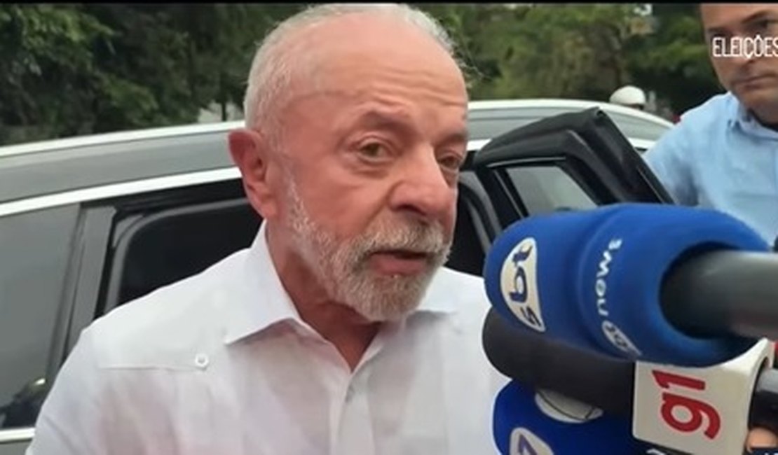 Lula vota, agradece eleitores e enaltece mobilização: 'Nunca vi nada igual'