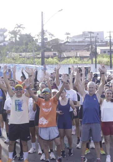 Treino coletivo prepara atletas para a 1ª Meia Maratona de Palmeira