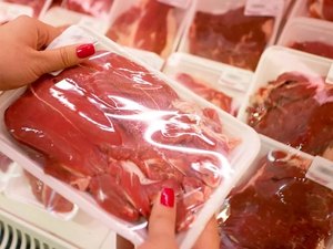 Medo de comprar carne em Maceió? Saiba como identificar se está estragada