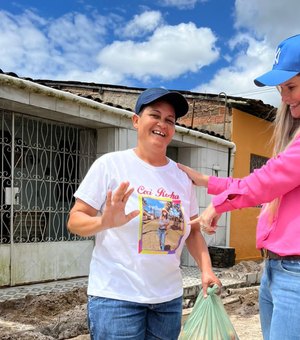 Prefeita Ceci Rocha acompanha desenvolvimento de obras e ações em Atalaia