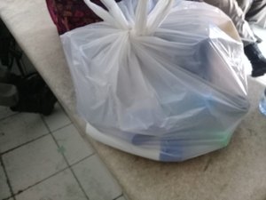 Adolescentes são apreendidas furtando produtos de beleza em supermercado