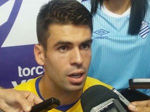 Com Mota no Departamento Médico, Alexandre Cajuru é o titular no gol do CSA