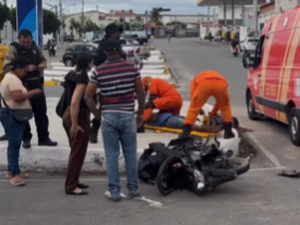 Motociclista fica ferido após colisão com carro em Delmiro Gouveia