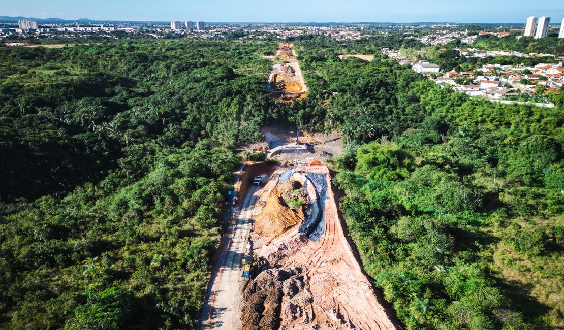 Obras da Linha Verde avançam na parte alta de Maceió