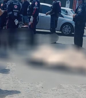 Acidente envolvendo moto na Av. Menino Marcelo deixa dois mortos
