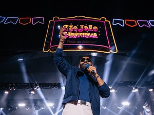 Perucaba lotada e arrocha romântico marcam noite da sofrência no São João de Arapiraca