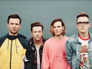 Banda britânica McFly aborda saúde mental em novo hit: 'Enfrentamos isso'