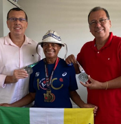 De volta à casa, Carminha reforça agradecimento à Prefeitura de Arapiraca