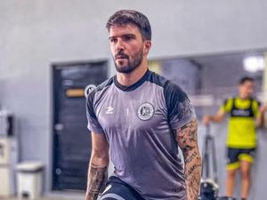 Torcedores se revoltam após goleiro alegar problemas pessoais para deixar o ASA e acertar com outro clube