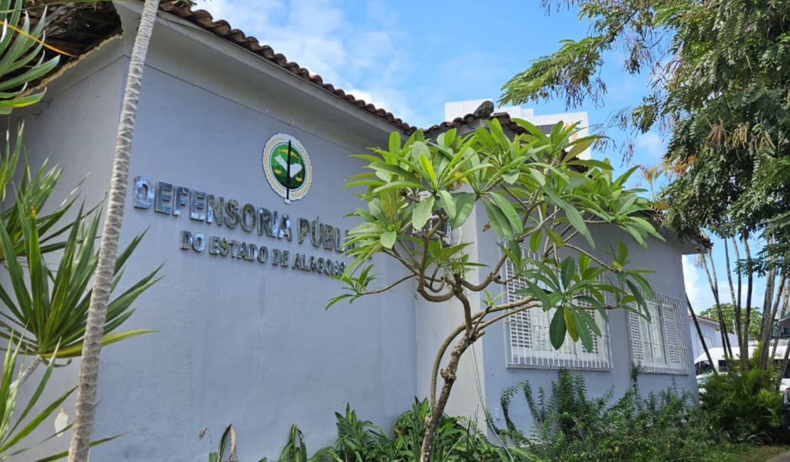 [Vídeo] Defensoria aciona Justiça por atraso na progressão de professores em Maceió