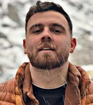 Execução de iraniano detido em protestos é adiada, diz ONG