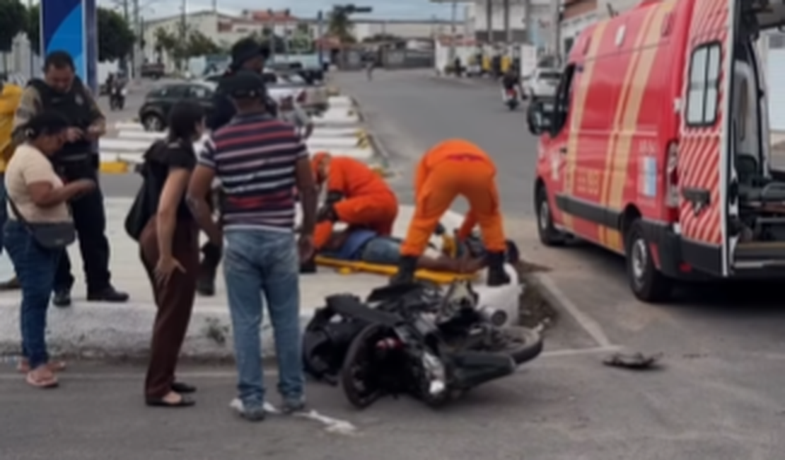 Motociclista fica ferido após colisão com carro em Delmiro Gouveia