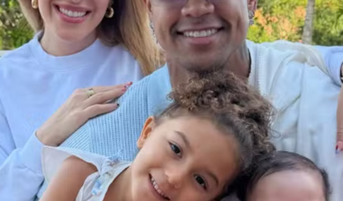Lore Improta se surpreende com crescimento acelerado do filho caçula