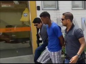 Biscateiro é preso acusado de torturar e espancar mulher