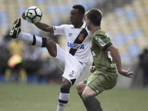 Vasco e Coritiba empatam na abertura da 30ª rodada do Brasileirão 