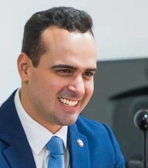 Lucas Ribeiro é reeleito governador da Paraíba no primeiro turno