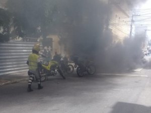 Ambulantes fazem protesto após apreensão de mercadorias no Centro