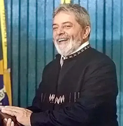 Garçom Catalão, que serviu Lula e foi demitido por Temer, volta à Presidência