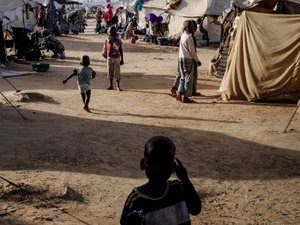 Ataque por engano a campo de refugiados deixa 100 mortos na Nigéria