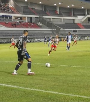 0x0: CSE empata com CSA no estádio Rei Pelé e sobe uma posição no Campeonato Alagoano