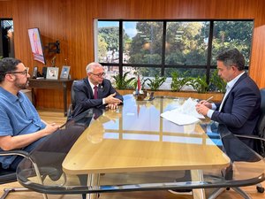 Governador Paulo Dantas sanciona lei que reorganiza cartórios de Alagoas