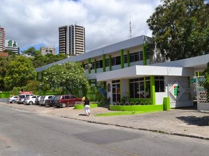 Ifal suspende aulas para que alunos ajudem parentes e vizinhos atingidos pela chuva 