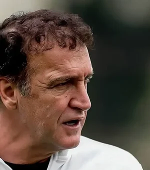 Santos anuncia Cuca como novo técnico, horas após demitir Vojvoda