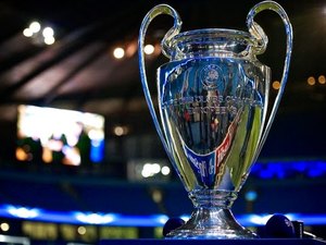 Com festa para Barcelona e novidade nos potes, Uefa sorteia fase de grupos