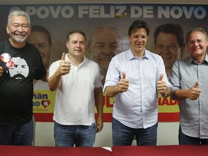 Campanha de Haddad muda agenda para barrar avanço de Bolsonaro no Nordeste